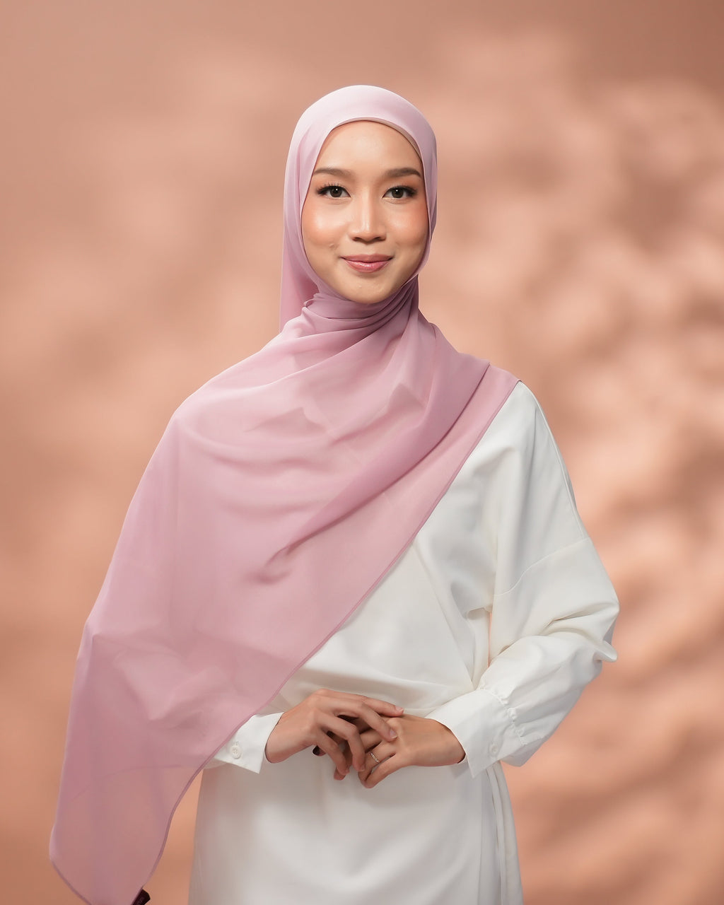 Aura in Petal